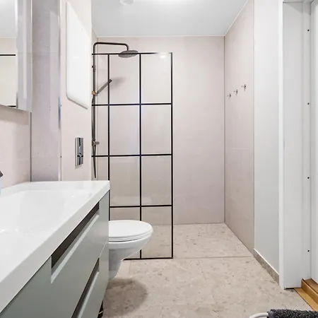 Elegant Urban Apartament